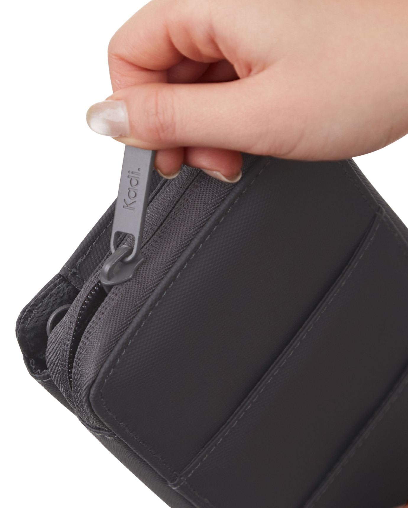 Travel Wallet in Charcoal
