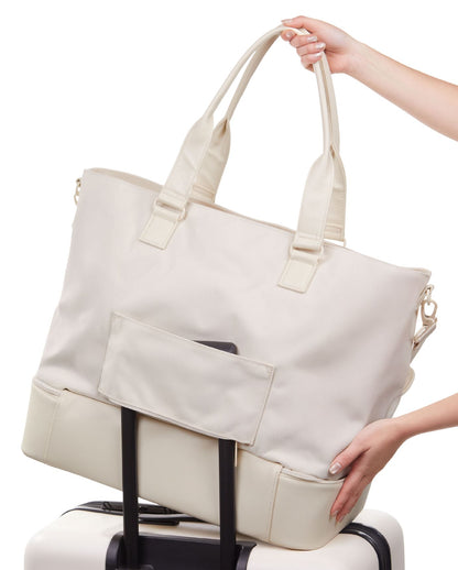 Long Weekender in Ivory