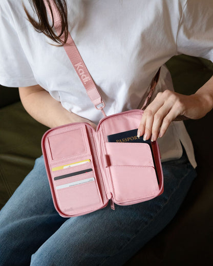 Travel Wallet in Dusty Pink