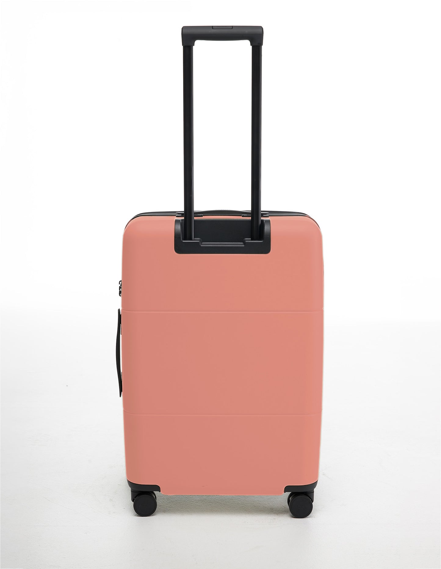 Check-In Medium	in Burnt Coral