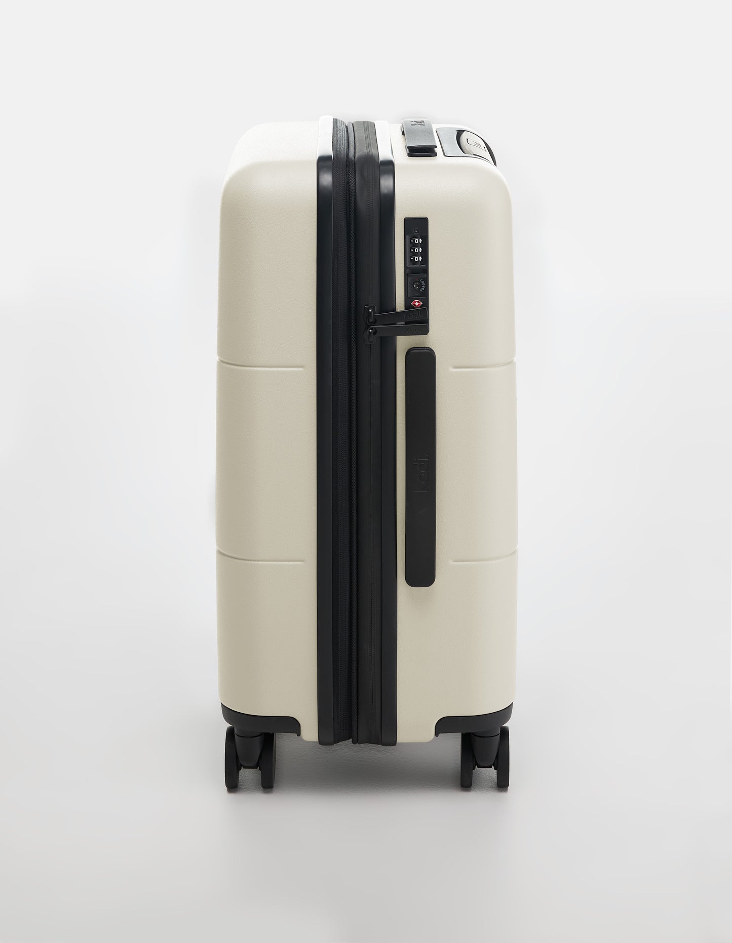 Carry-On Leisure Ivory