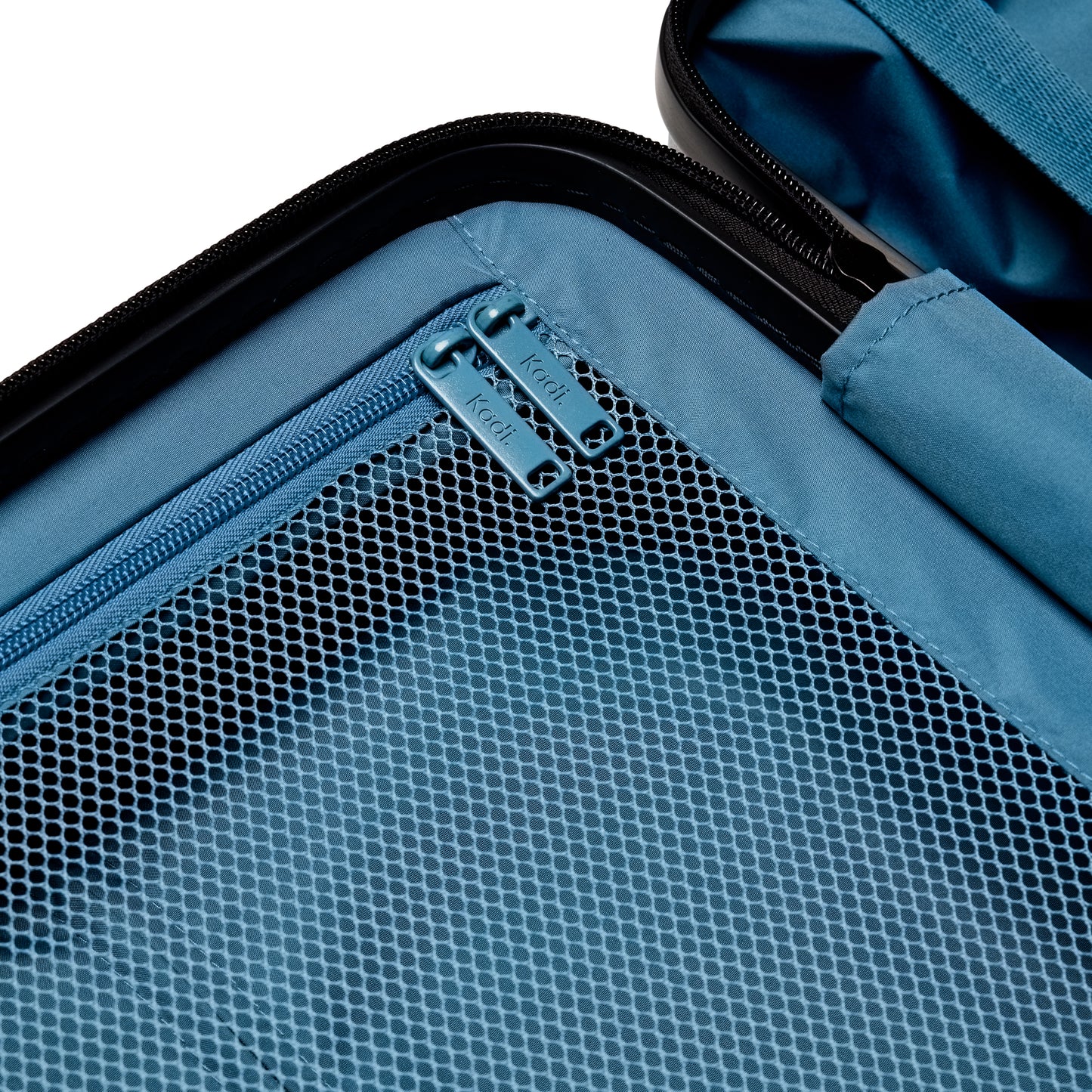 Kids Carry-On Adventure in Mid Blue/Navy