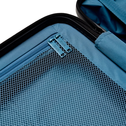 Kids Carry-On Adventure in Mid Blue/Navy